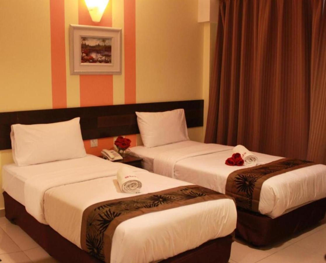 Sun Inns Kelana Jaya Петалинг-Джая Экстерьер фото