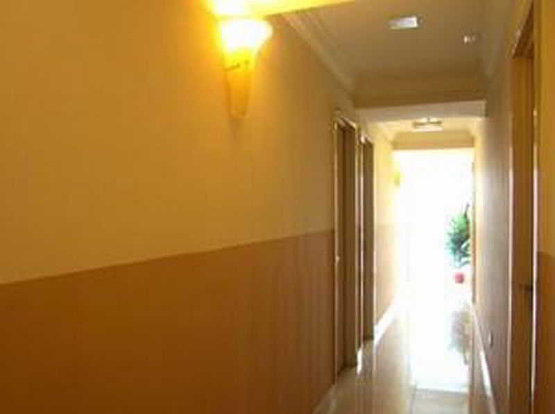 Sun Inns Kelana Jaya Петалинг-Джая Экстерьер фото